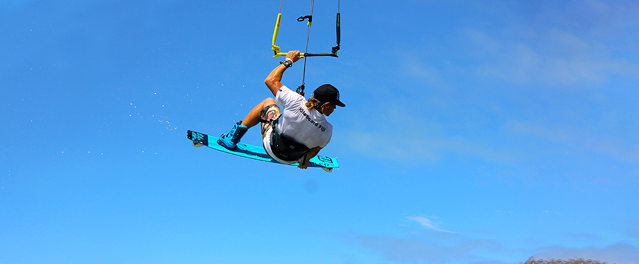 カイトサーフィン | フィジー旅行公式サイト